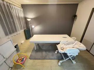 【小顔・姿勢矯正】 美容整体 SMILEのエステ・リラクイメージ