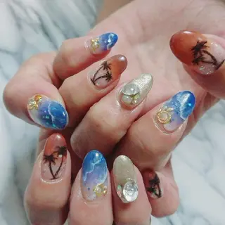 ネイル QULEONAIL所属・大城 裕麻のネイルデザイン