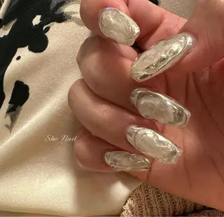 ネイル She   Nail所属・ISA_ BELLAのネイルデザイン