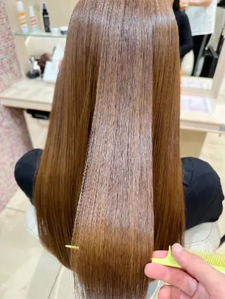 ロング 社内カット講師・店長 菅原賢一のヘアスタイル