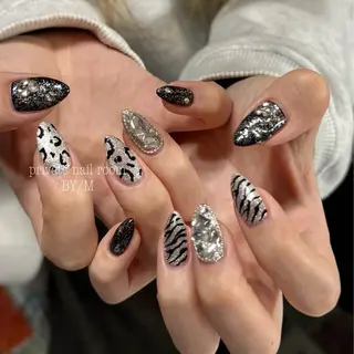 ネイル BY / Mのネイルデザイン