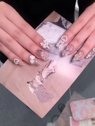 ネイル グロー ネイルのネイルデザイン