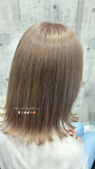 セミロング カラー 🥣ケアブリーチカ ラーTakato🥛のヘアスタイル