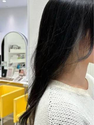 カラー 🩶米澤 美月🩶のヘアスタイル