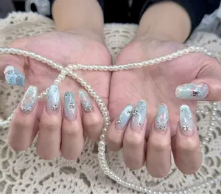 ネイル ユミネイルサロン所属・U miのネイルデザイン