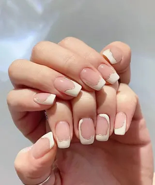 ネイル pink ladyサロン所属・べ にのネイルデザイン