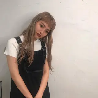 セミロング カラー 🇰🇷カルマパーマ kaito🇰🇷のヘアスタイル