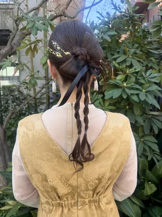 セミロング ヘアアレンジ 🎗️【ヘアセット 美眉】吉川玲🎗️のヘアスタイル