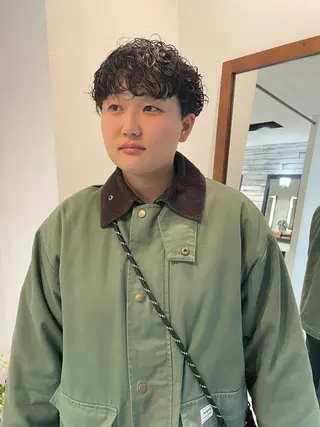 ショート パーマ 熊崎 葵のヘアスタイル