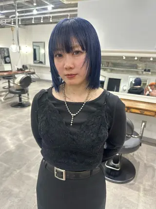 カラー 🩵HOLLY🩵 カレン🩵モデルのヘアスタイル