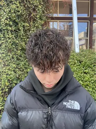 パーマ アフェクション大曽根所属・横田 冴のヘアスタイル