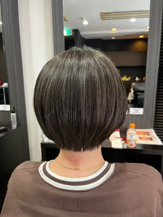 ショート カラー clear-style所属・藤本 麻衣のヘアスタイル