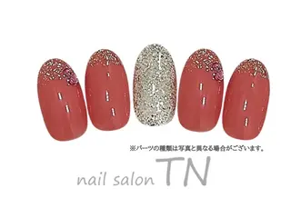 ネイル 中島 実穂のネイルデザイン