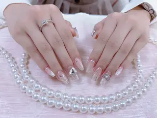 ネイル はぴねす所属・横浜 美夢のネイルデザイン