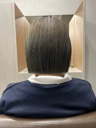 ミディアム ショートカット無料/ 小顔ショートのヘアスタイル