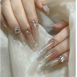 ネイル D-BEAUTY Nailsalonのネイルデザイン