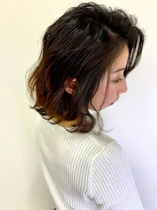 ミディアム 心斎橋/海外レイヤー 募集中三好玲奈のヘアスタイル