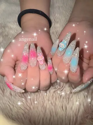 ネイル オーナーネイリスト MAKIのネイルデザイン