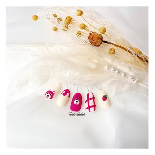 ネイル Tina_Nailstudio所属・Tina Nailstudioのネイルデザイン