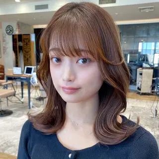 ミディアム カラー パーマ モテ髪×トレンド💕 小顔レイヤー 金井のヘアスタイル