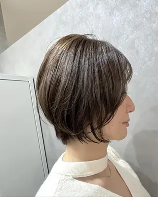 ショート 大人かわいい×艶髪 🤍塩川のヘアスタイル