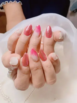 ネイル 高島 夏海のネイルデザイン