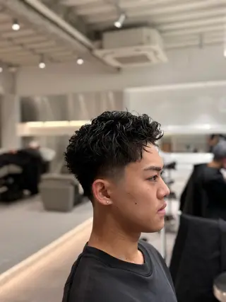 ショート パーマ メンズ MEN’S SALON HAVANA所属・渋谷/スパイキー /フェード/千尋のヘアスタイル