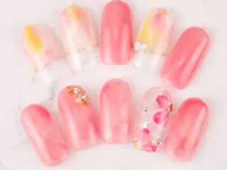 ネイル みー shakushiroのネイルデザイン