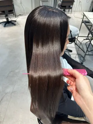 ロング カラー nina/髪質改善 /柔らかな艶髪🫧のヘアスタイル