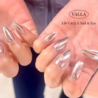 ネイル LIB VALLA kaichi🪐🌟のネイルデザイン