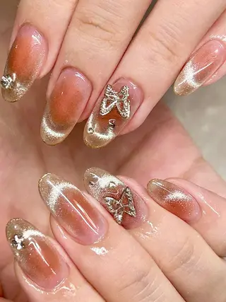 ネイル ❤️💛🩵京橋 痛ネイル⭐️3Dのネイルデザイン