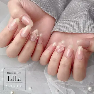 ネイル Ayane 🫧のネイルデザイン