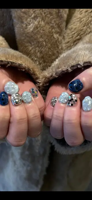 ネイル ᗰIᖇᗩ🍓★ ᑎᗩIᒪのネイルデザイン