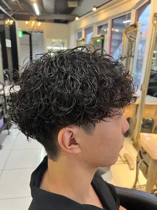 パーマ メンズ パーマ特化美容師 茂木広幸のヘアスタイル