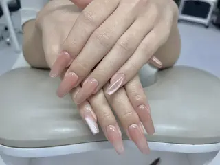 ネイル ダイ ゲンゲンのネイルデザイン