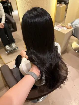 ロング カラー Risa🐈‍⬛/ グレージュ/透明感のヘアスタイル