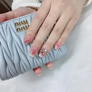 ネイル La neige* yuki 🥯🍑のネイルデザイン