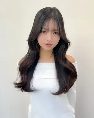 セミロング ミタニ/髪質改善 /レイヤーカットのヘアスタイル