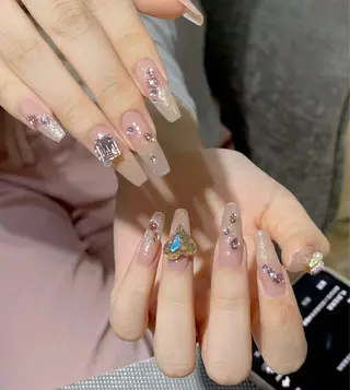 ネイル D-BEAUTY Nailsalonのネイルデザイン