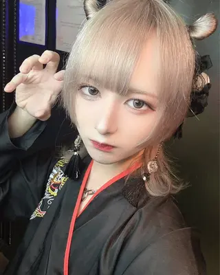 ショート カラー メンズ ♱地雷カラー♱ウルフ ♱ 藍衣 ♱のヘアスタイル