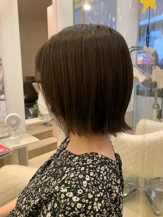 ミディアム カラー 大西 七海のヘアスタイル