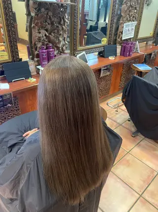 ロング 白鳥 悠斗のヘアスタイル