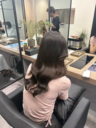 ロング Nail &Beauty by UNO伊勢原所属・COCO .のヘアスタイル