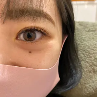 マツエク・マツパ 三好 涼華のヘアスタイル