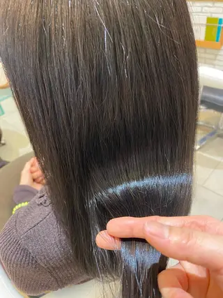 セミロング 峯村 亜希のヘアスタイル