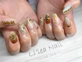 ネイル Li'leaNail AINAのネイルデザイン