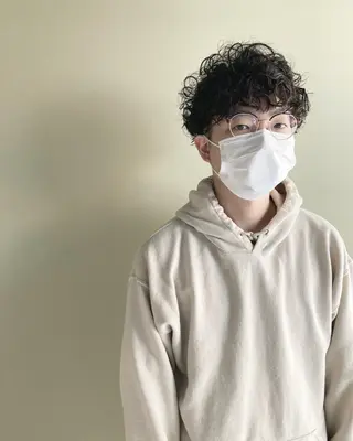 パーマ メンズ &72所属・カリスマ フォのヘアスタイル