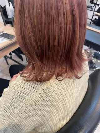 ミディアム akane .のヘアスタイル