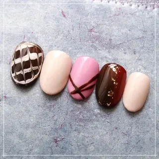 ネイル 山田 麻衣のネイルデザイン