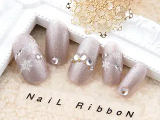 ネイル ネイルリボン 受付スタッフのネイルデザイン